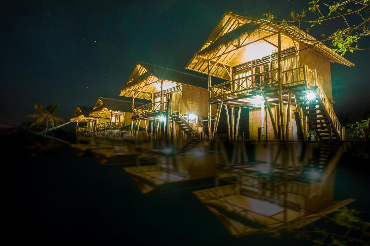 Pondok Bamboo Villa Batununggul Exterior photo